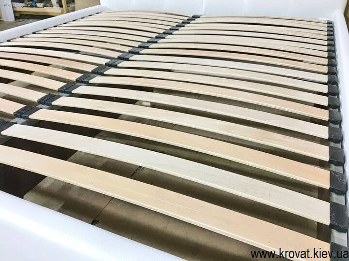 белая кожаная кровать на заказ белая кожаная кровать на заказ